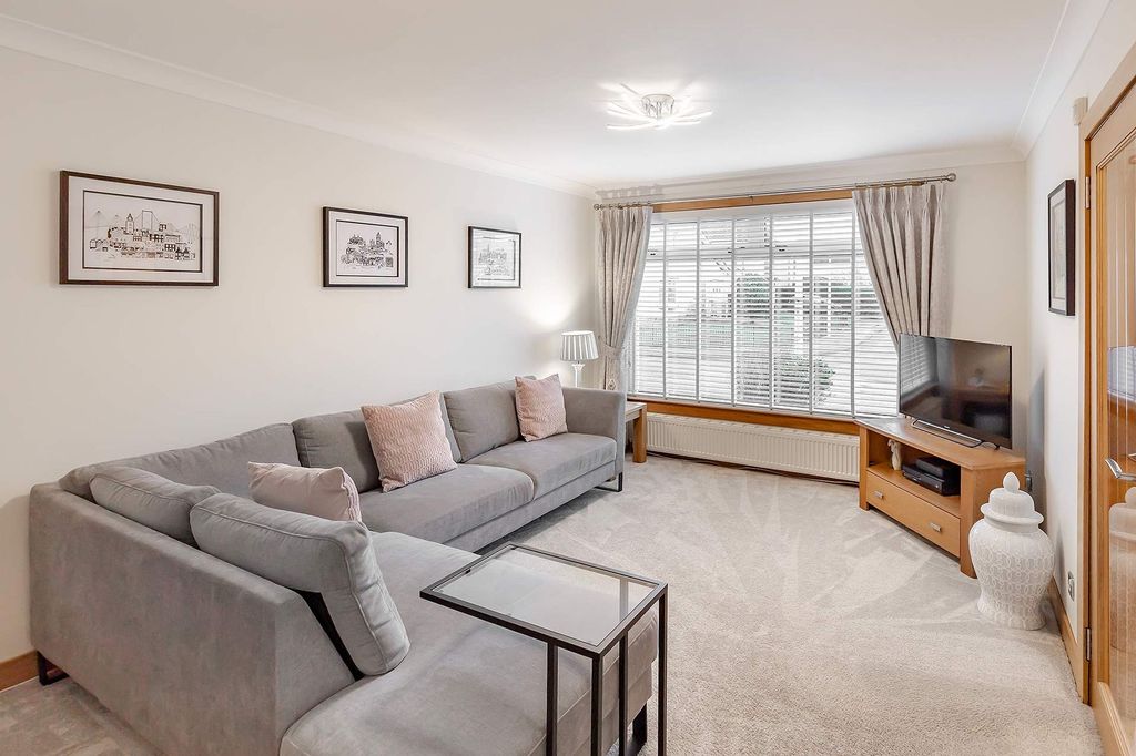 Property photo 3 of 22 Living Room