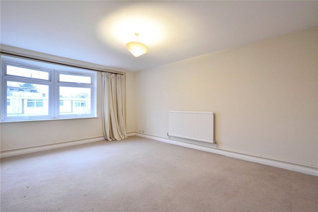 Property photo 3 of 11 Picture No. 15