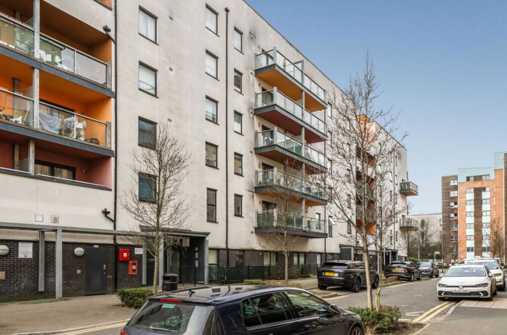 Property photo 1 of 8