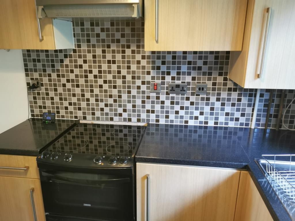 Property photo 3 of 15 Kitchen
