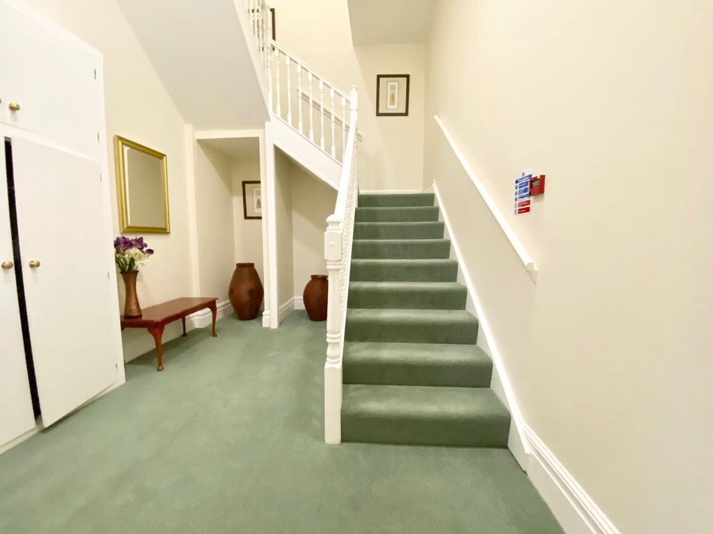 Additional image 6 of 3 bed flat for saleThe Woodlands, Meltham, Holmfirth HD9