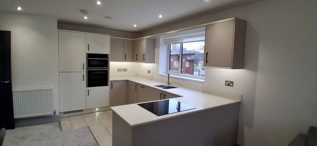 Property photo 3 of 10 Picture No. 19