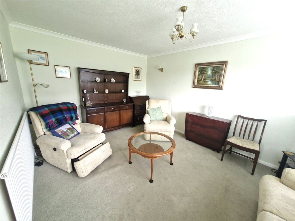 Property photo 3 of 14 Picture No. 17