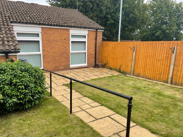 Property photo 1 of 12