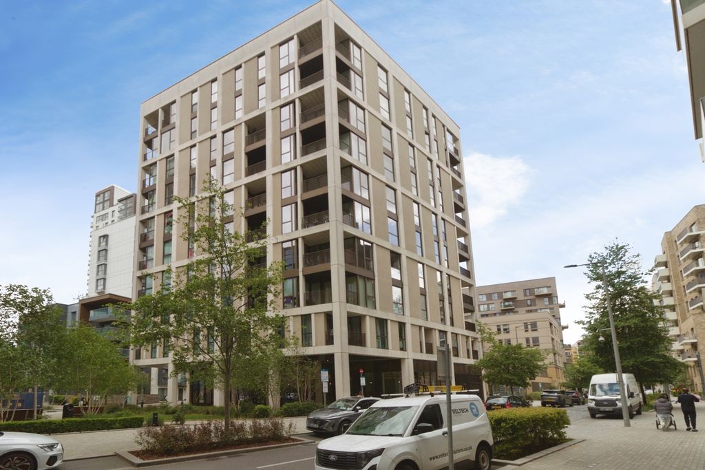 Property photo 1 of 19 Pbox-Img.Jpg