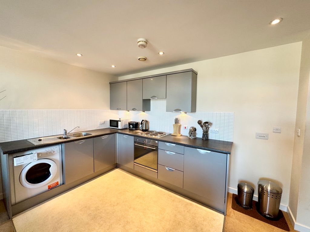 Property photo 3 of 6 Img_9258