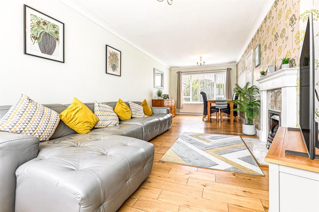 Property photo 2 of 30 Image 27.Jpg
