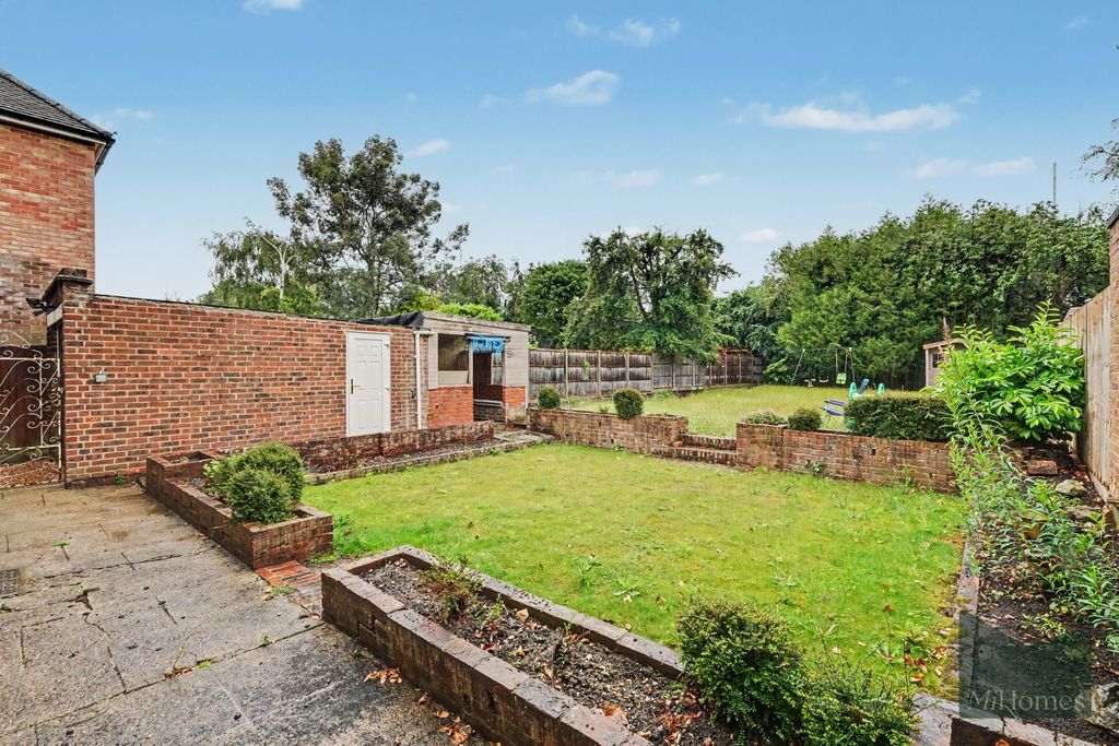 Property photo 2 of 14