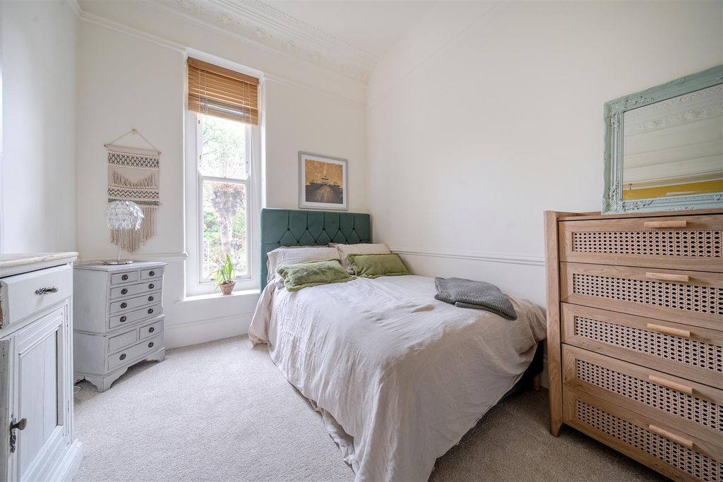 Additional image 14 of 2 bed flat for saleThe Avenue, Clevedon BS21