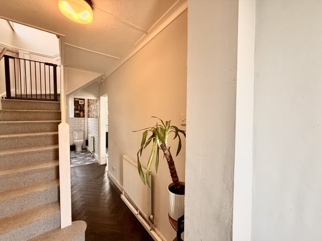 Property photo 2 of 18 Photo 13