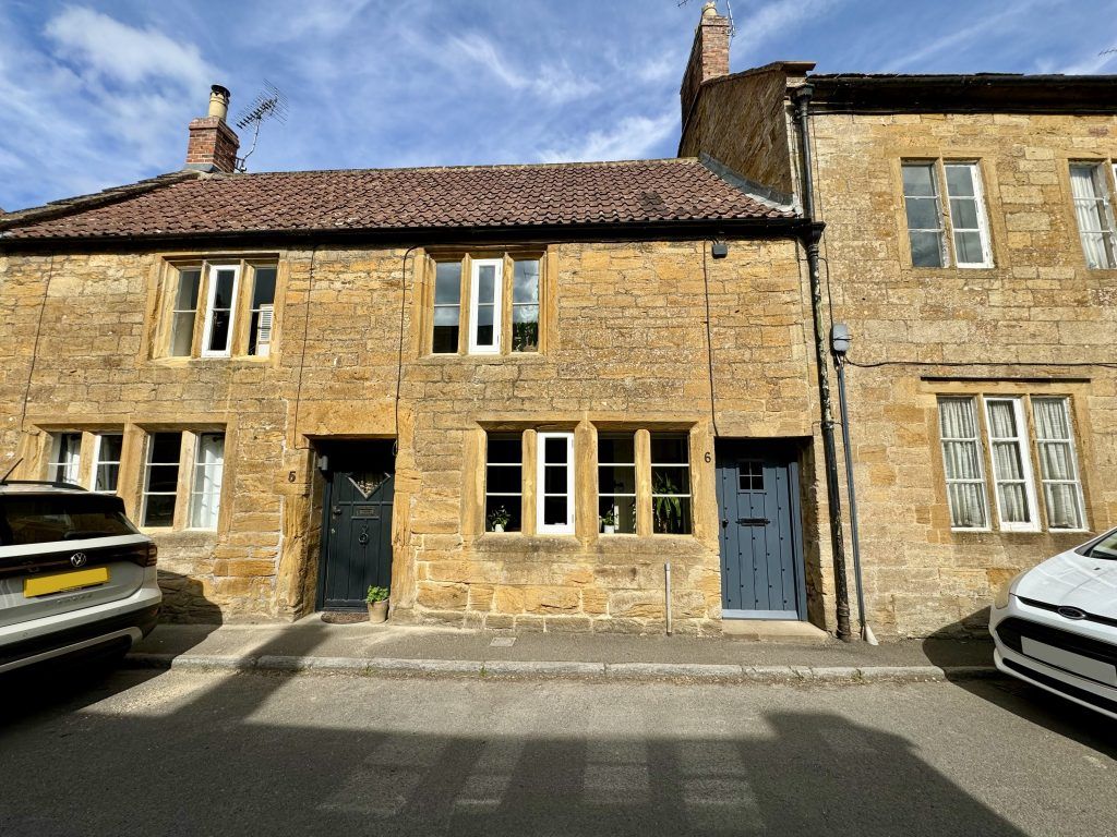 Property photo 1 of 14