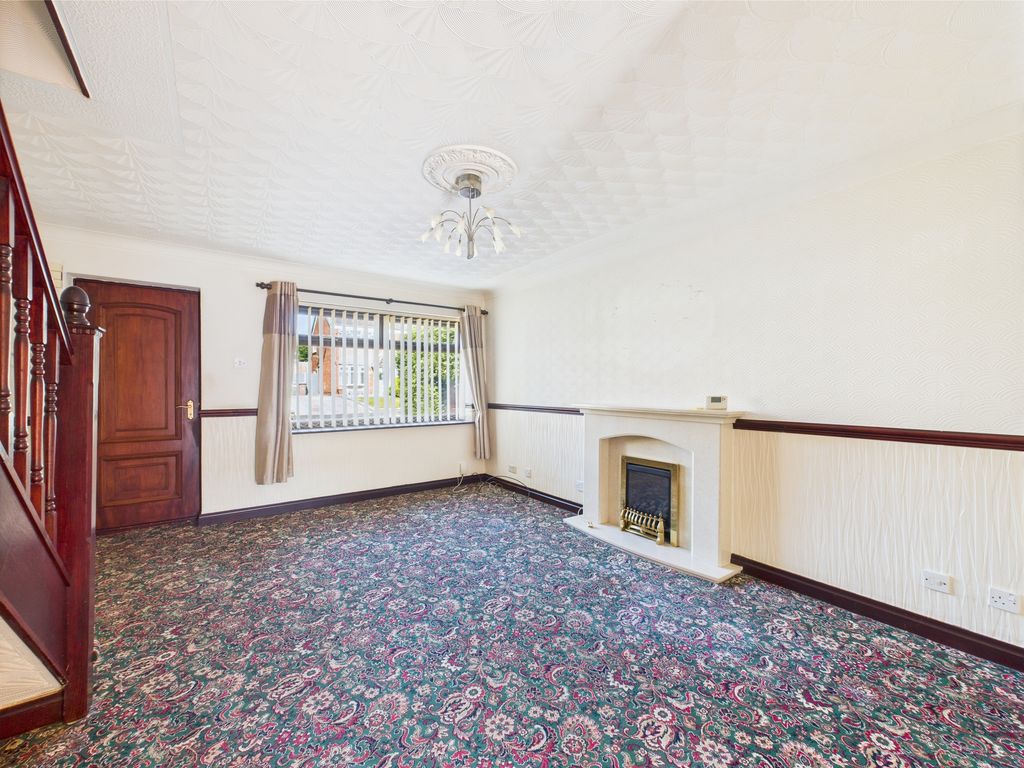 Property photo 2 of 26