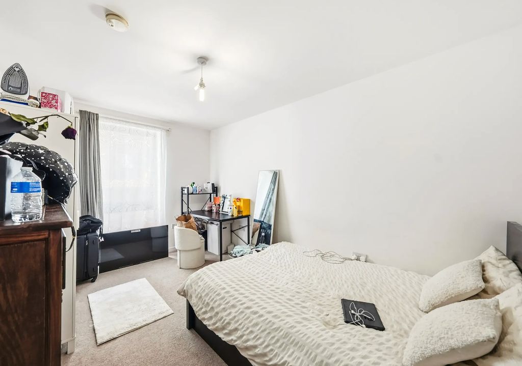 Property photo 2 of 4