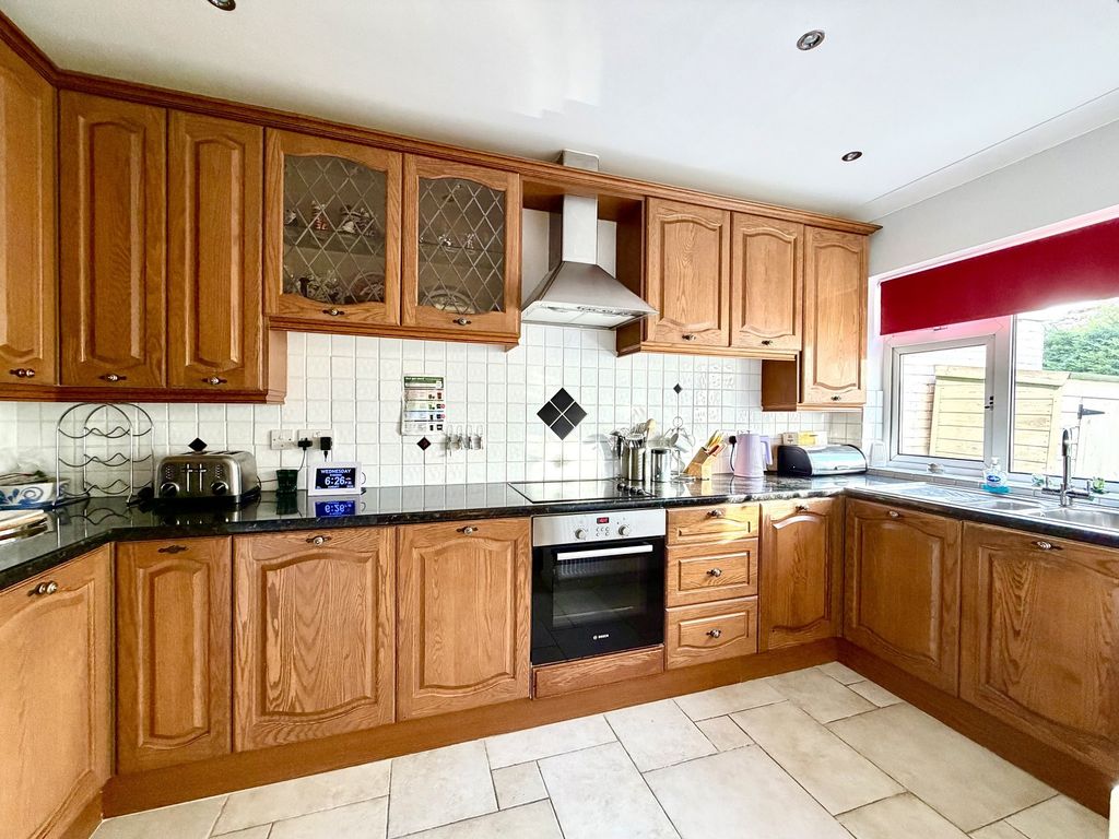 Property photo 3 of 14 Not Specified