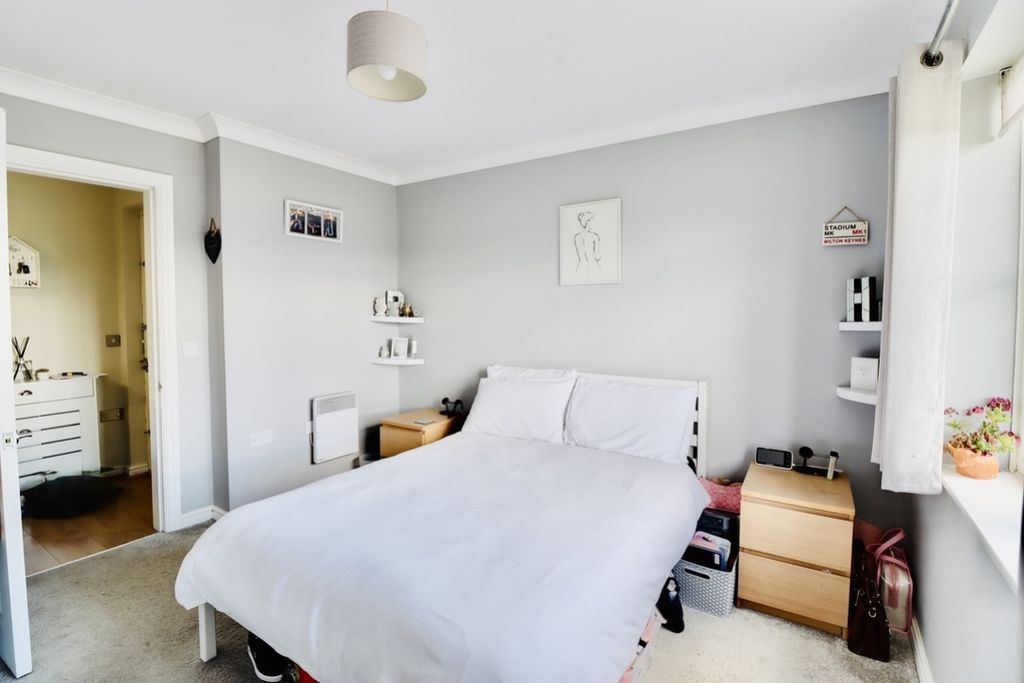 Property photo 3 of 12 921Bdc0A-7797-4B79-A7Be-08Aa996B06Db_1_105_c