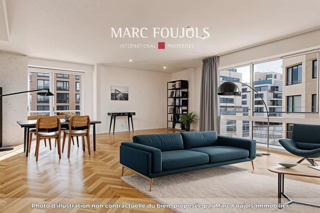 Property photo 1 of 5 Trocadero 165m² Apartment With Balcony-Terrace