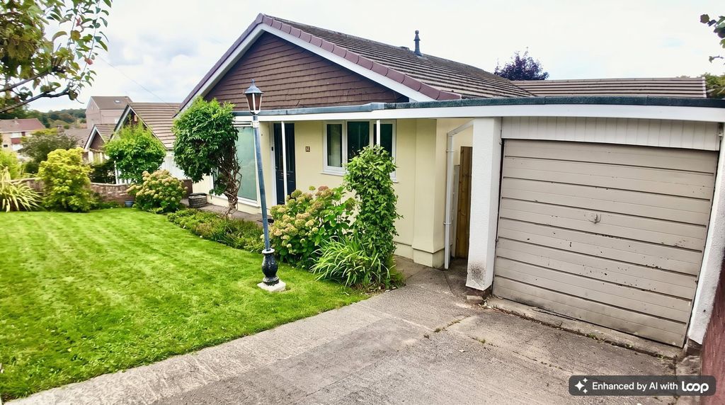 Property photo 3 of 30