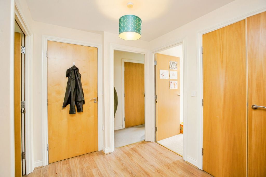 Additional image 13 of 2 bed flat for saleAlbert Promenade, Halifax, West Yorkshire HX3