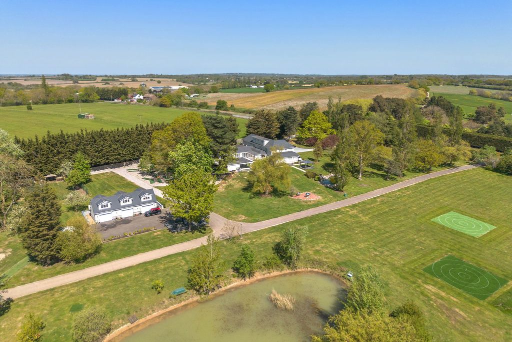 Property photo 1 of 69
