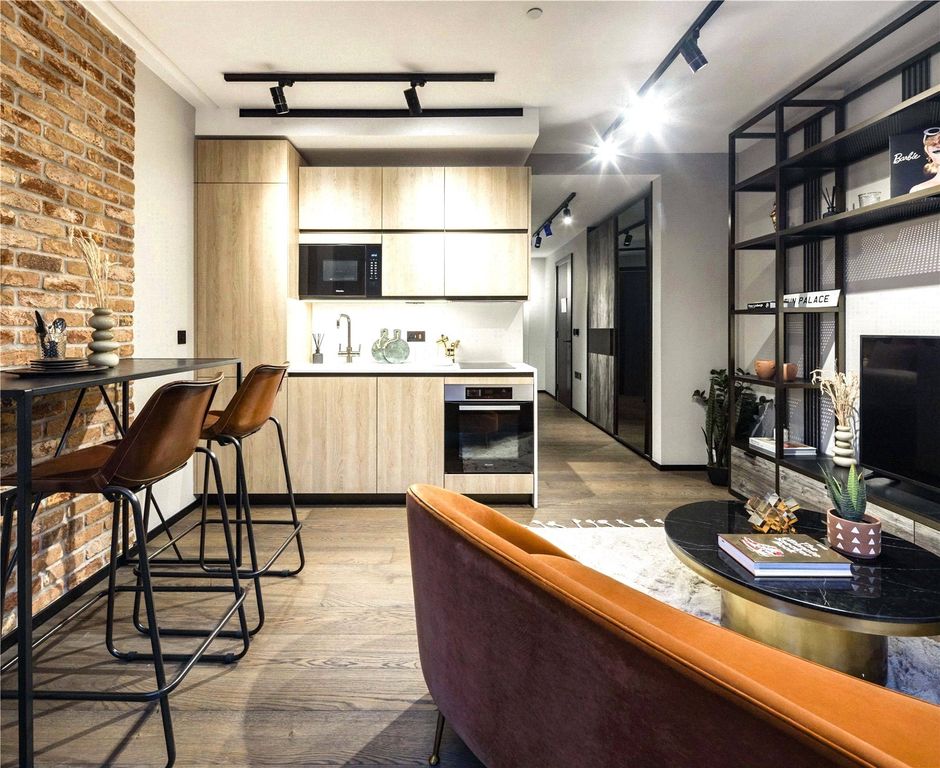 Property photo 2 of 13 Reception Kitchen