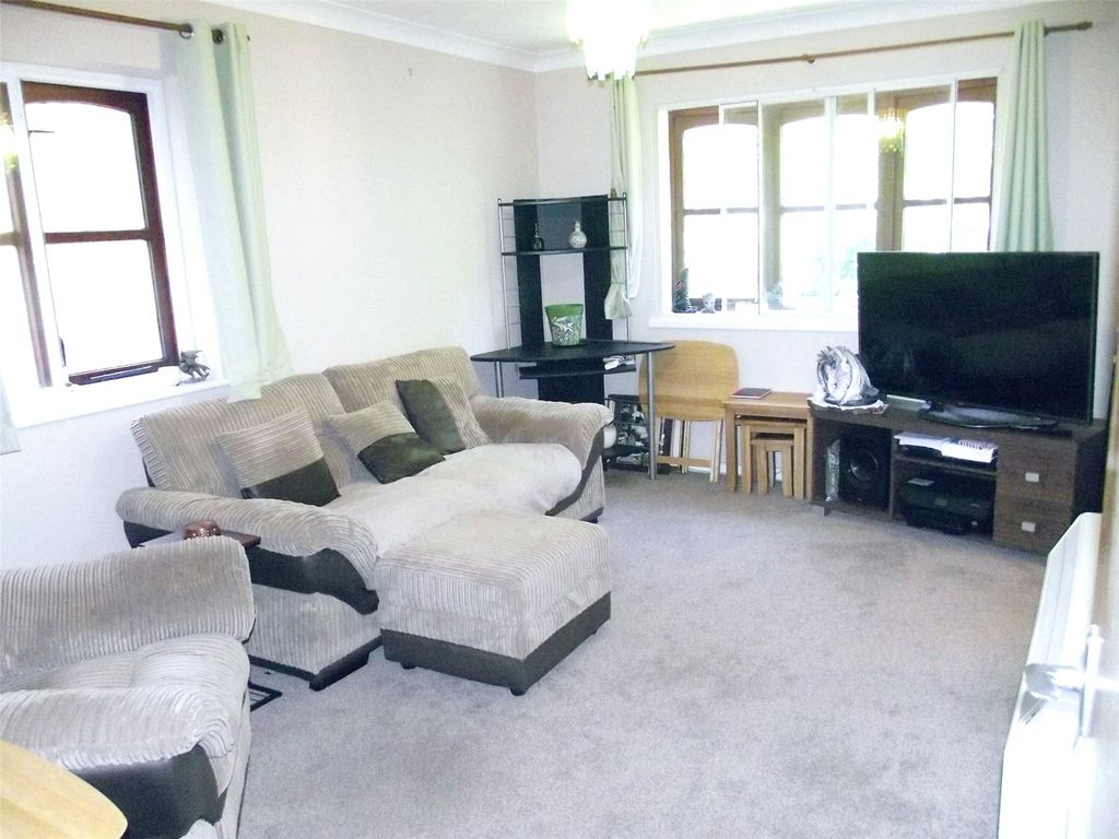 Property photo 3 of 7 Picture No. 04