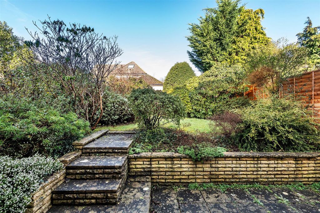 Property photo 2 of 25 29-Home-Park-30.Jpg