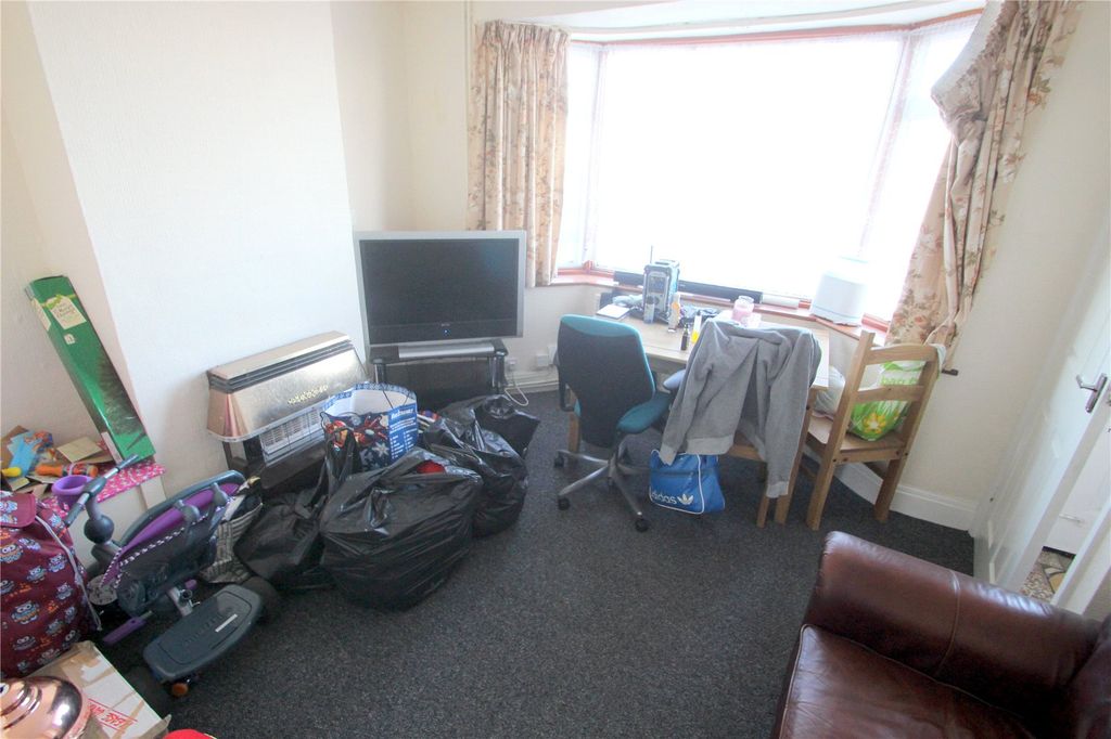 Property photo 2 of 8 Picture No. 03