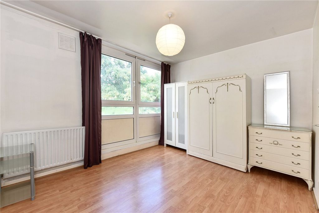 Property photo 2 of 12 Picture No. 03