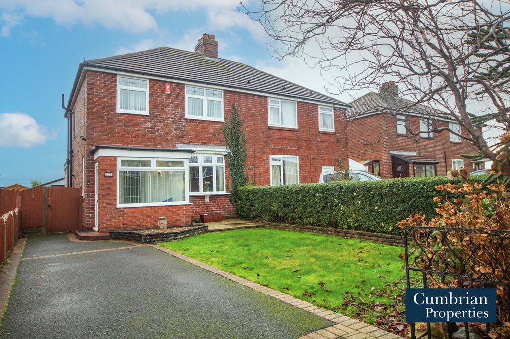 Property photo 1 of 22 External