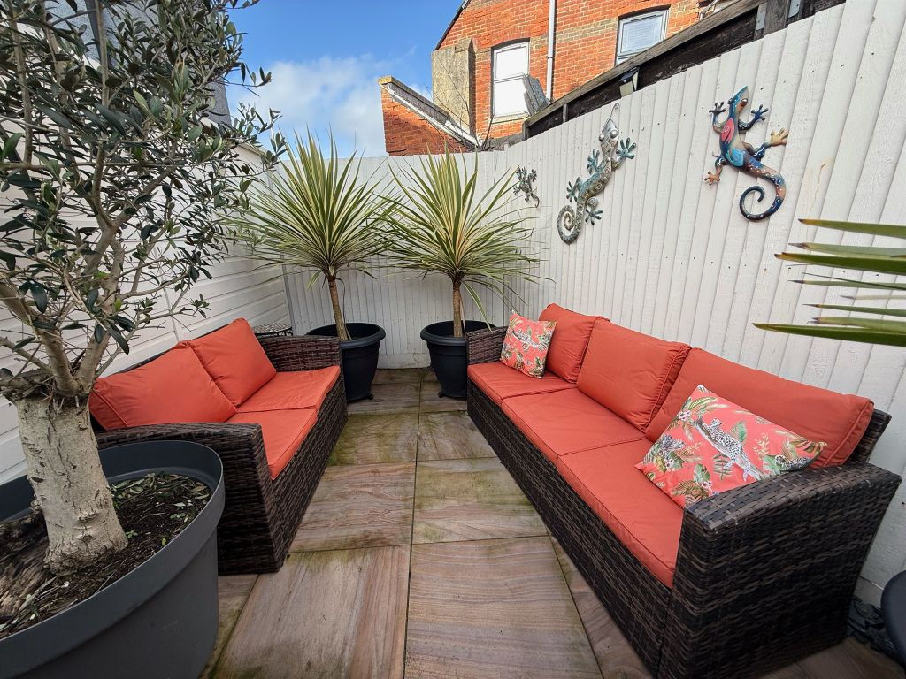 Property photo 3 of 16