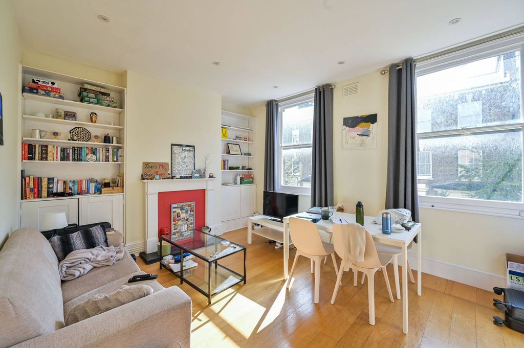 Property photo 1 of 7
