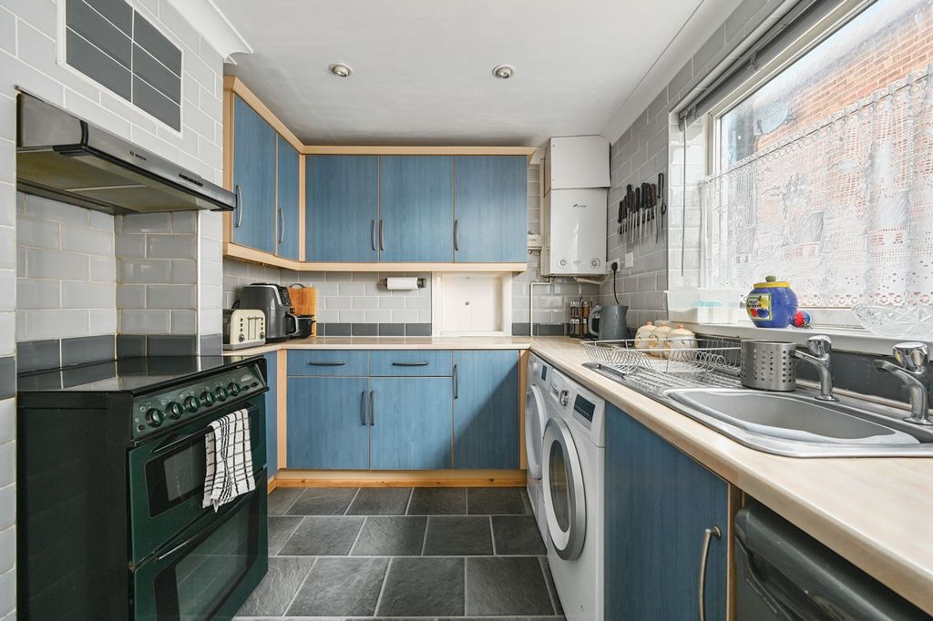 Property photo 3 of 15