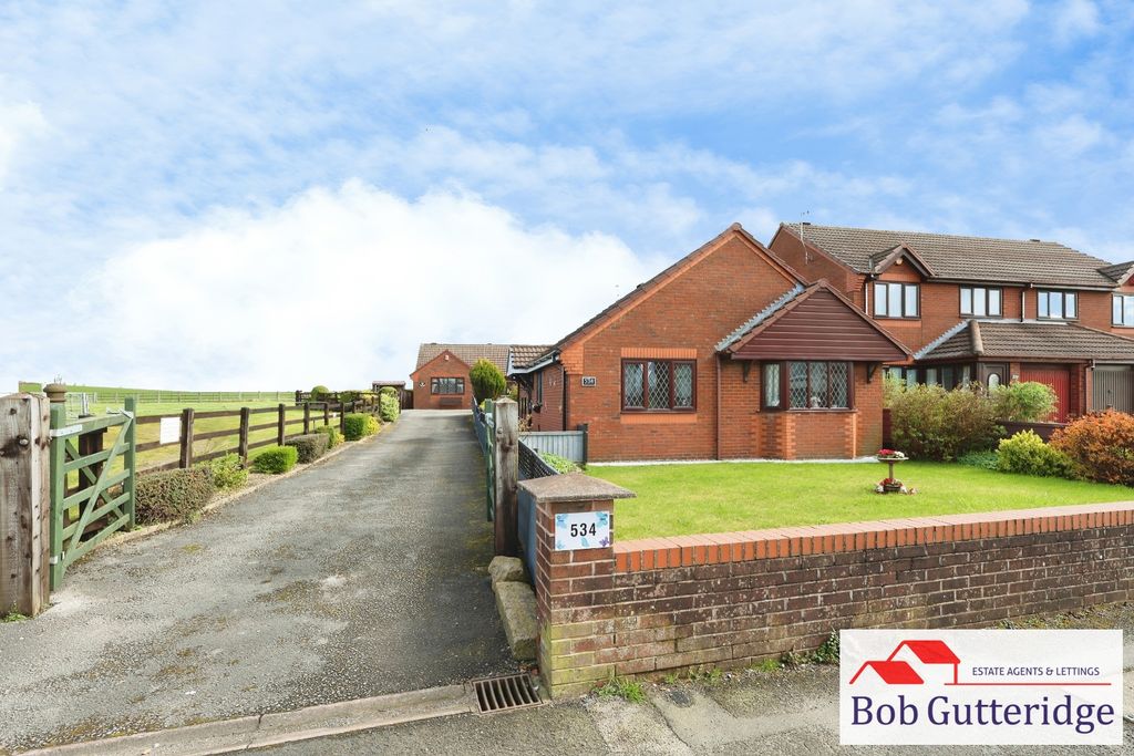 Property photo 1 of 38 Pbox-Img.Jpg