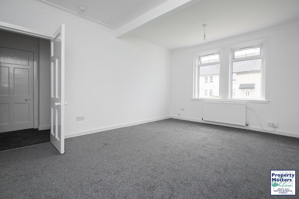 Property photo 3 of 18 Gallery