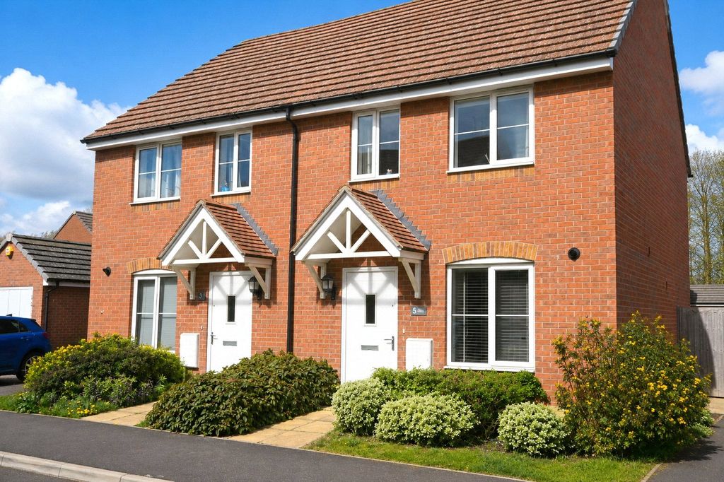 Property photo 1 of 10 Picture No. 02