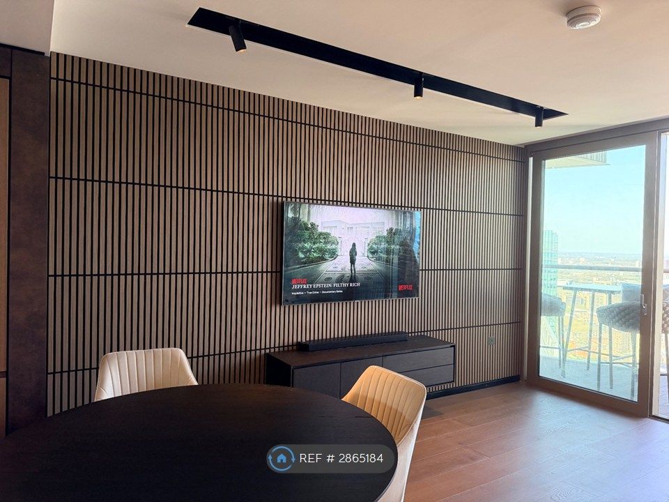 Property photo 3 of 23