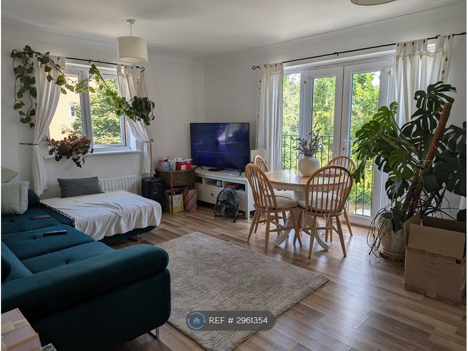 Property photo 2 of 4