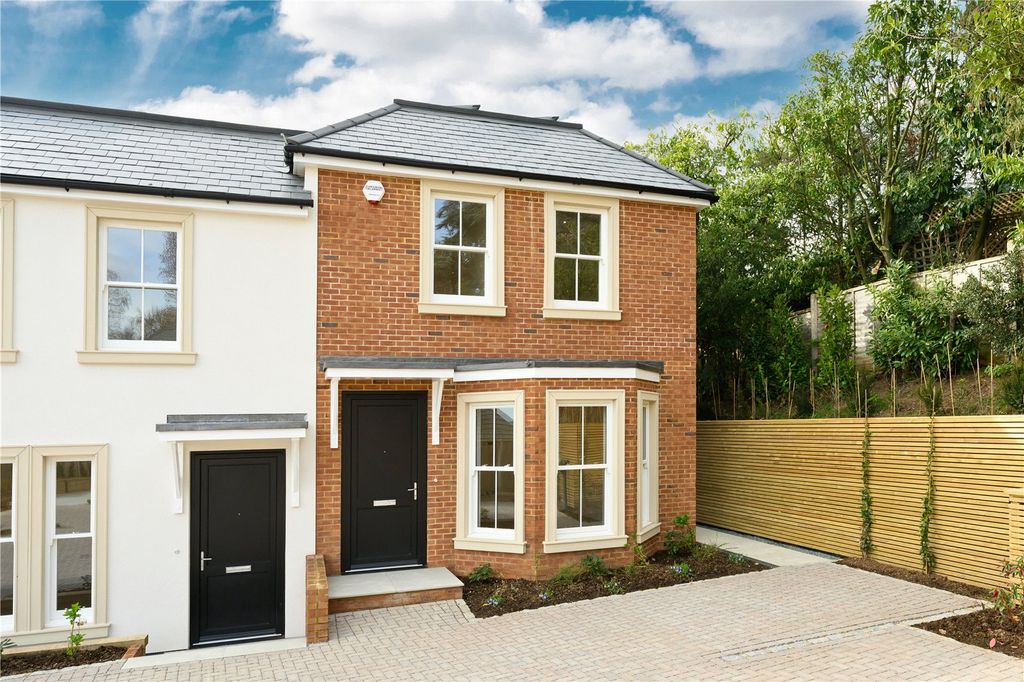 Property photo 1 of 18 Front Elevation