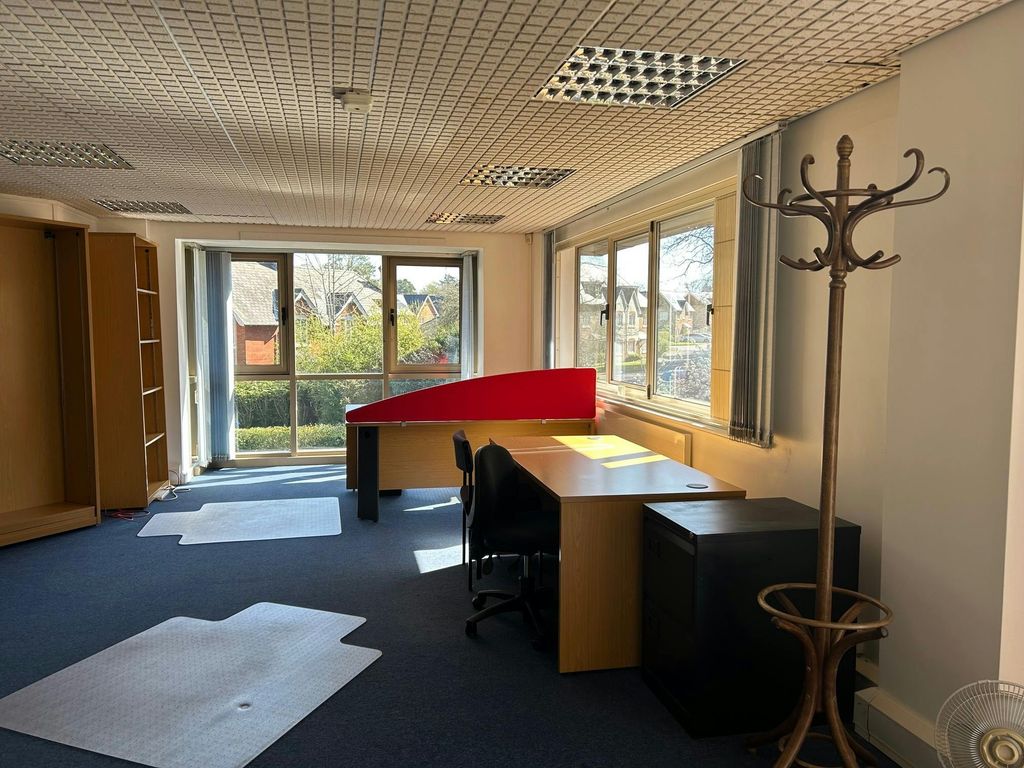 Property photo 3 of 11 22.Jpg
