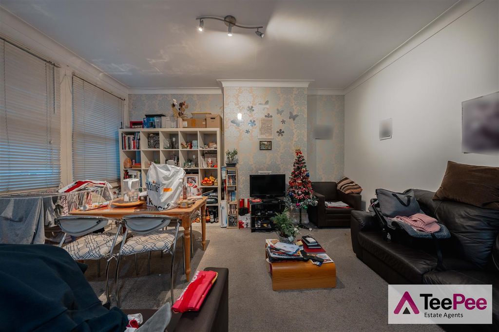 Property photo 3 of 14 Dsc05697-Edit.Jpg