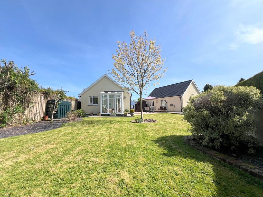 Property photo 1 of 46 Picture No. 39