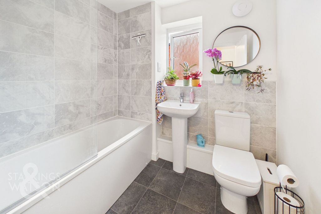 Additional image 13 of 2 bed semi-detached house for saleOak Lawn, Eye IP23