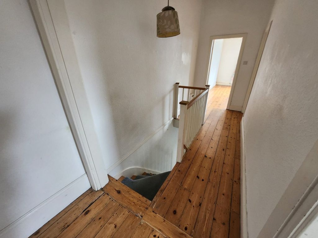 Property photo 3 of 13 Picture No. 04