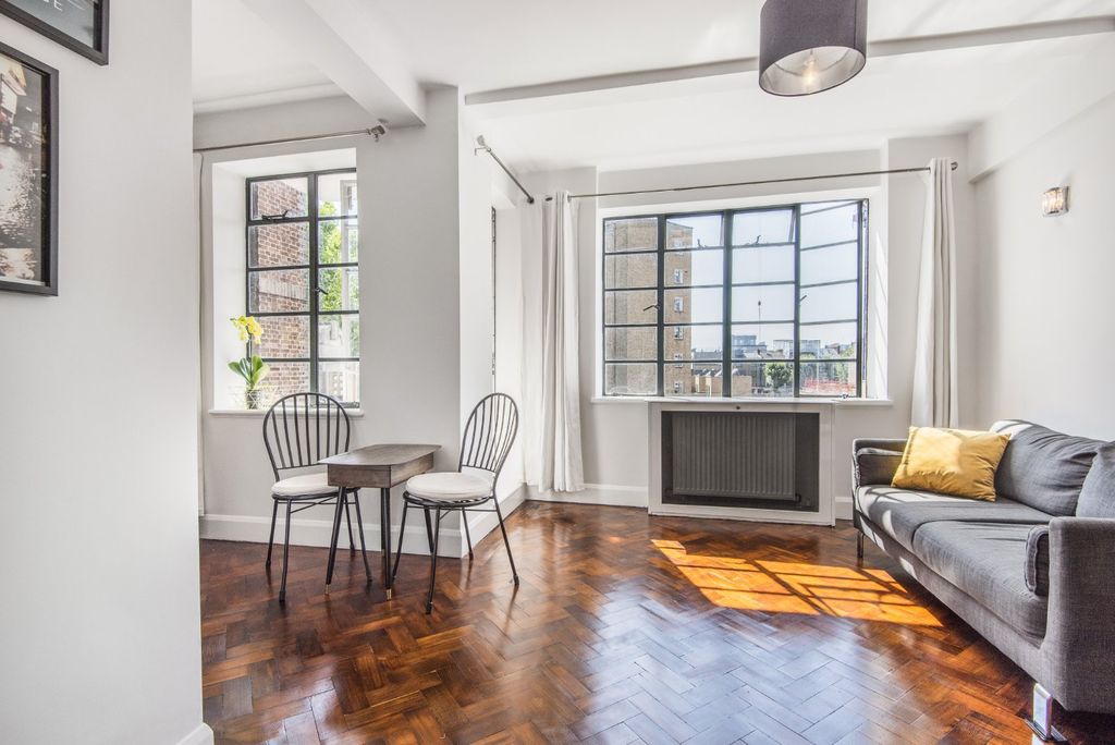 Property photo 3 of 14 Picture No. 12