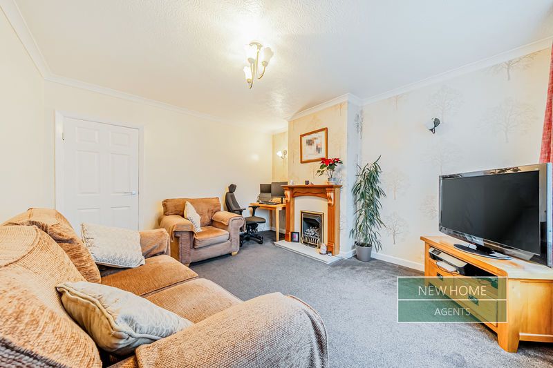 Property photo 3 of 19 Photo 16