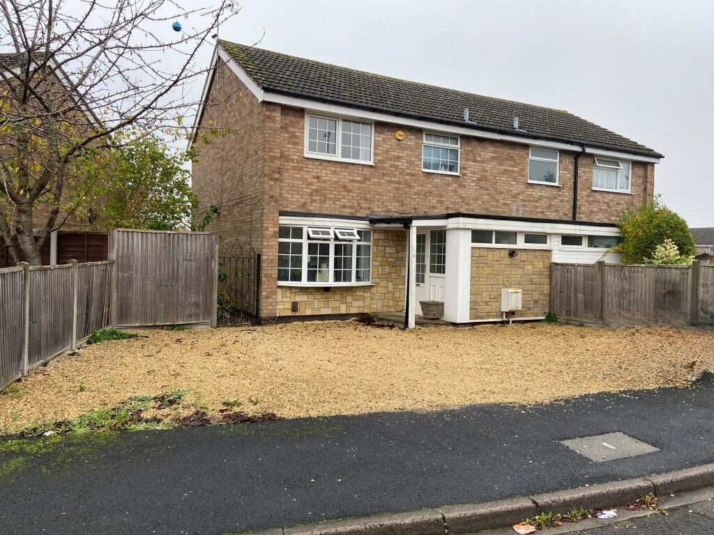 Property photo 1 of 13 Front