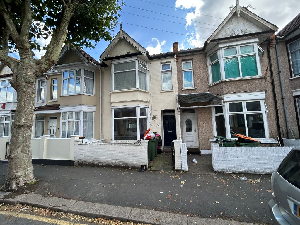 Property photo 1 of 13