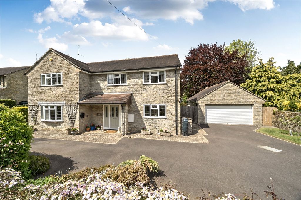 Property photo 1 of 19 Picture No. 23