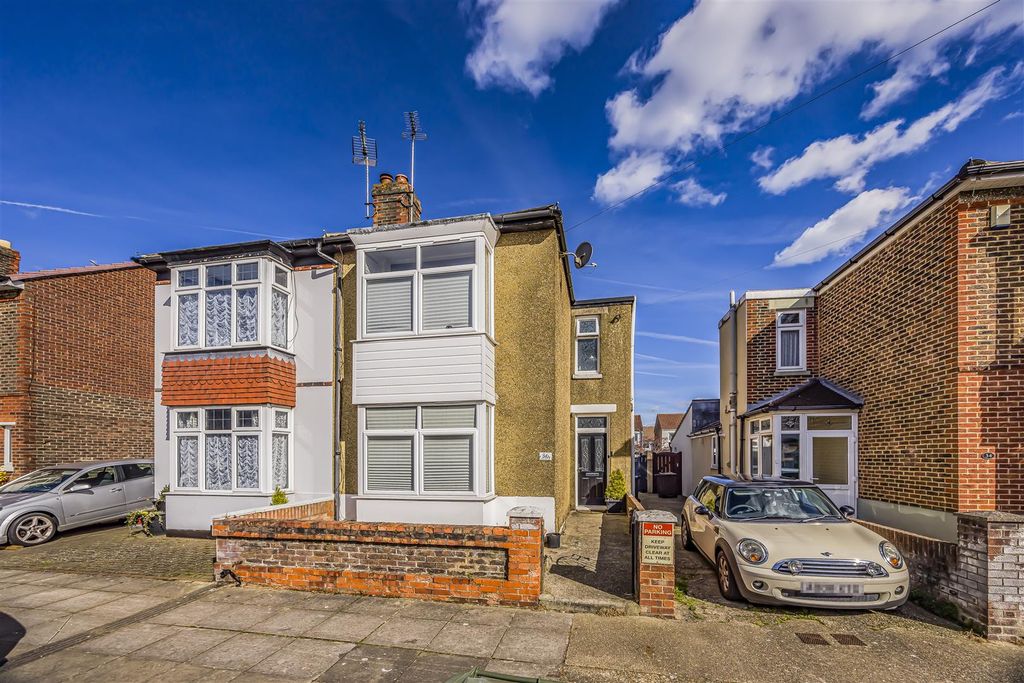 Property photo 3 of 22 36 Kenyon Road, North End-Porticomarketing-Soldby-