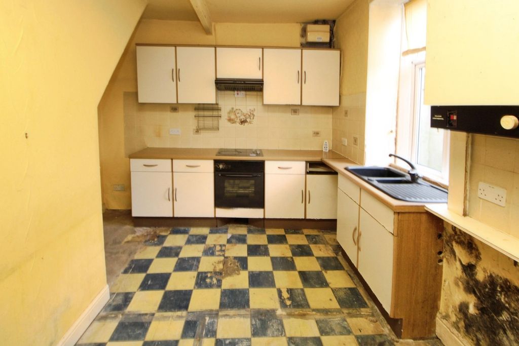 Property photo 3 of 8 Picture No. 08